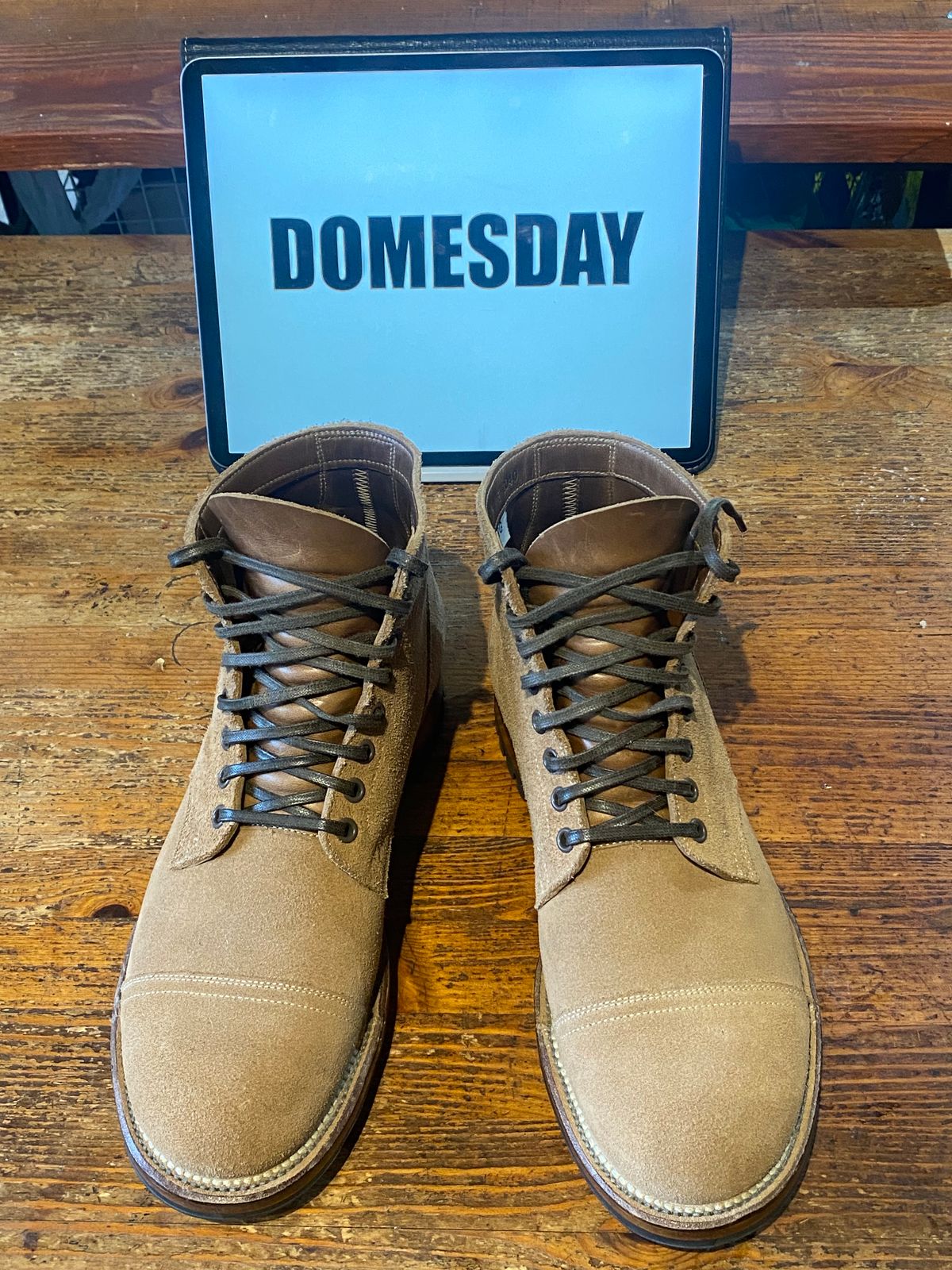 Photo by Denman_John on October 1, 2024 of the Viberg Service Boot PCT in Horween Marine Field Roughout.