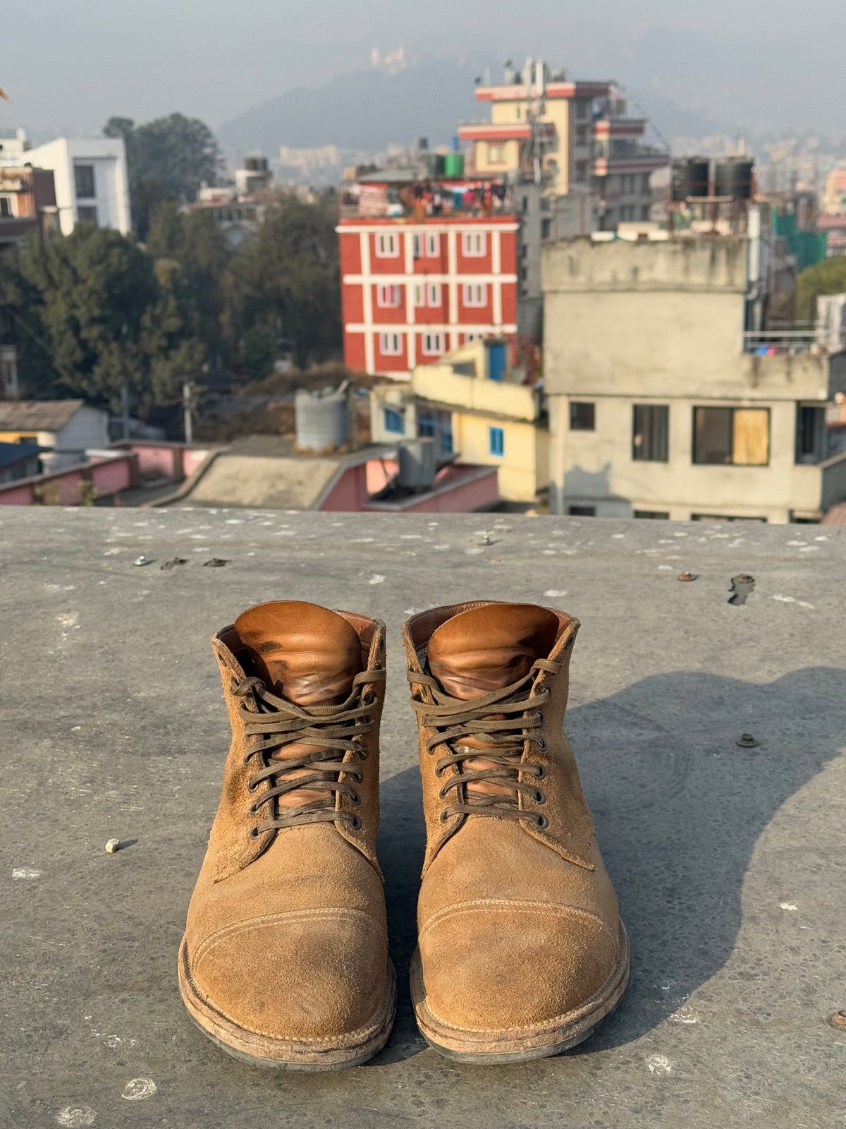 Photo by Denman_John on January 3, 2025 of the Viberg Service Boot PCT in Horween Marine Field Roughout.