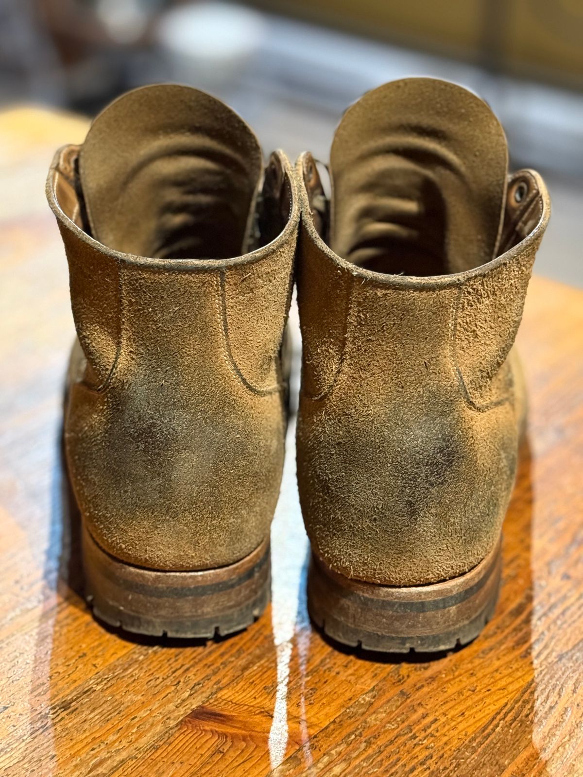 Photo by Denman_John on March 2, 2025 of the Viberg Service Boot PCT in Horween Marine Field Roughout.