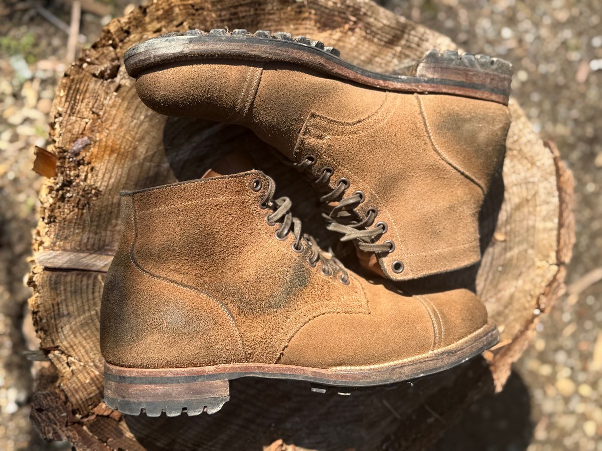Photo by Denman_John on April 1, 2025 of the Viberg Service Boot PCT in Horween Marine Field Roughout.