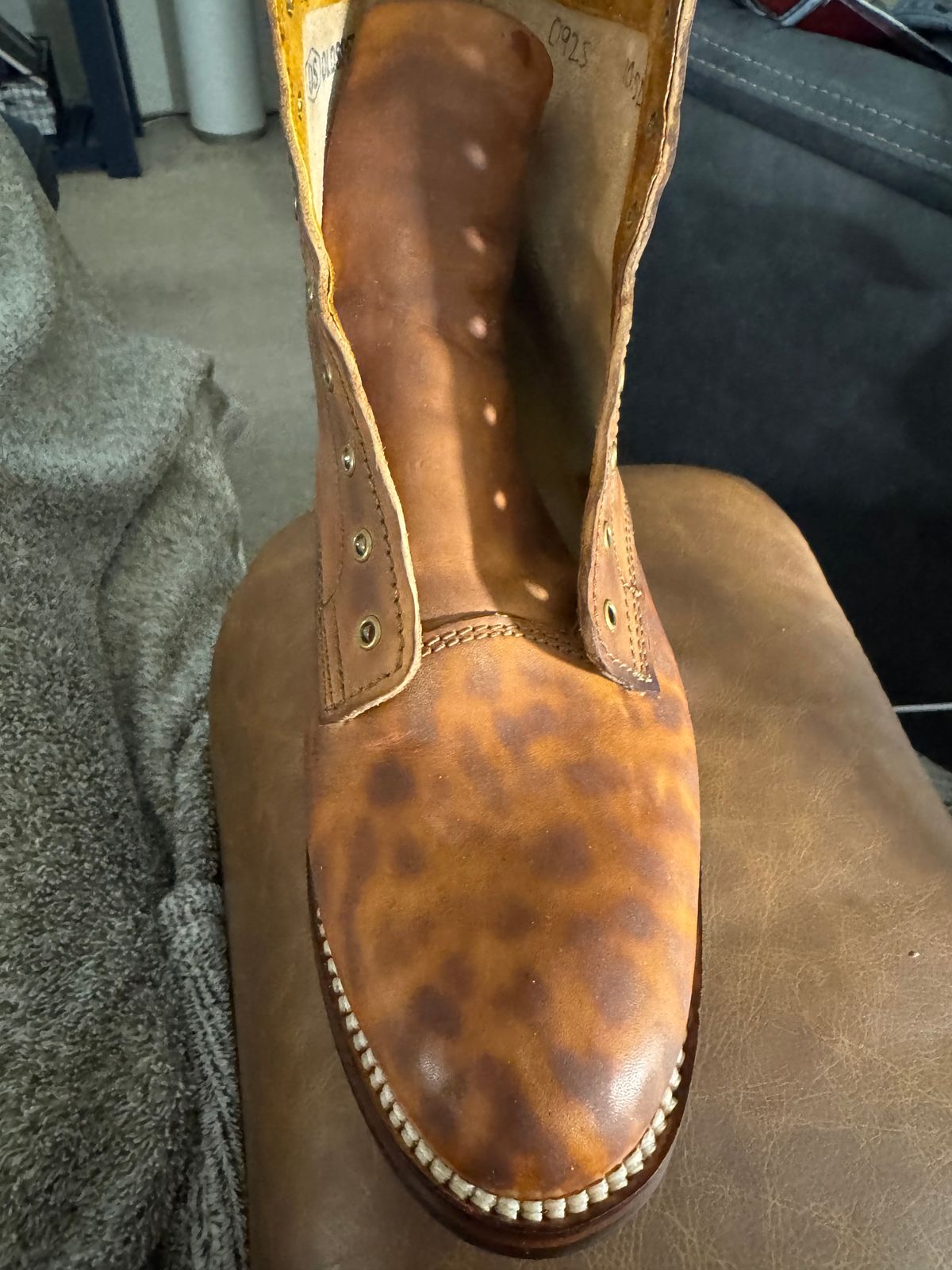 Photo by TTwitchell on October 3, 2025 of the Oldspeed Service Boot 6” in Horween Russet Horsehide Strips.