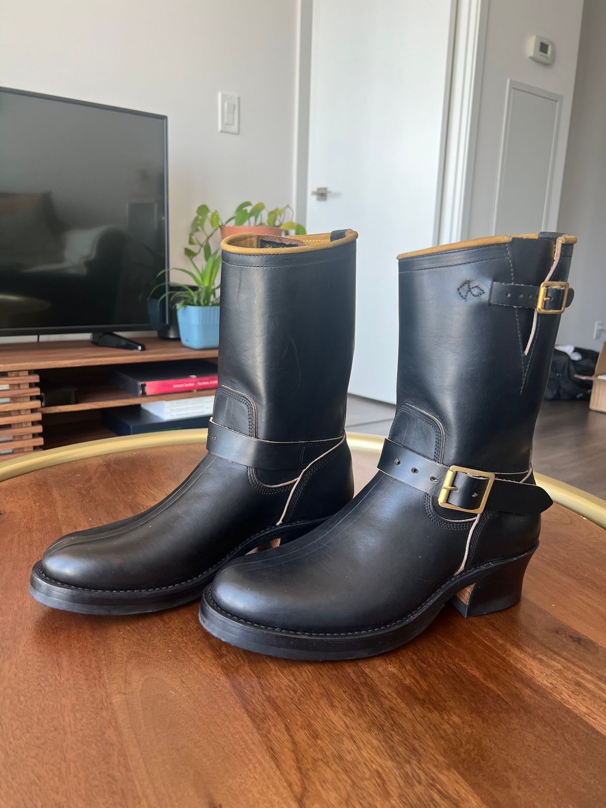Photo by Ludwig1969 on June 25, 2025 of the Role Club Engineer Boots in Handfinished CXL Horsehide.