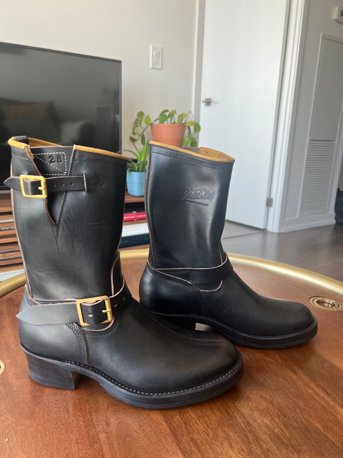 Photo by Ludwig1969 on June 25, 2025 of the Role Club Engineer Boots in Handfinished CXL Horsehide.