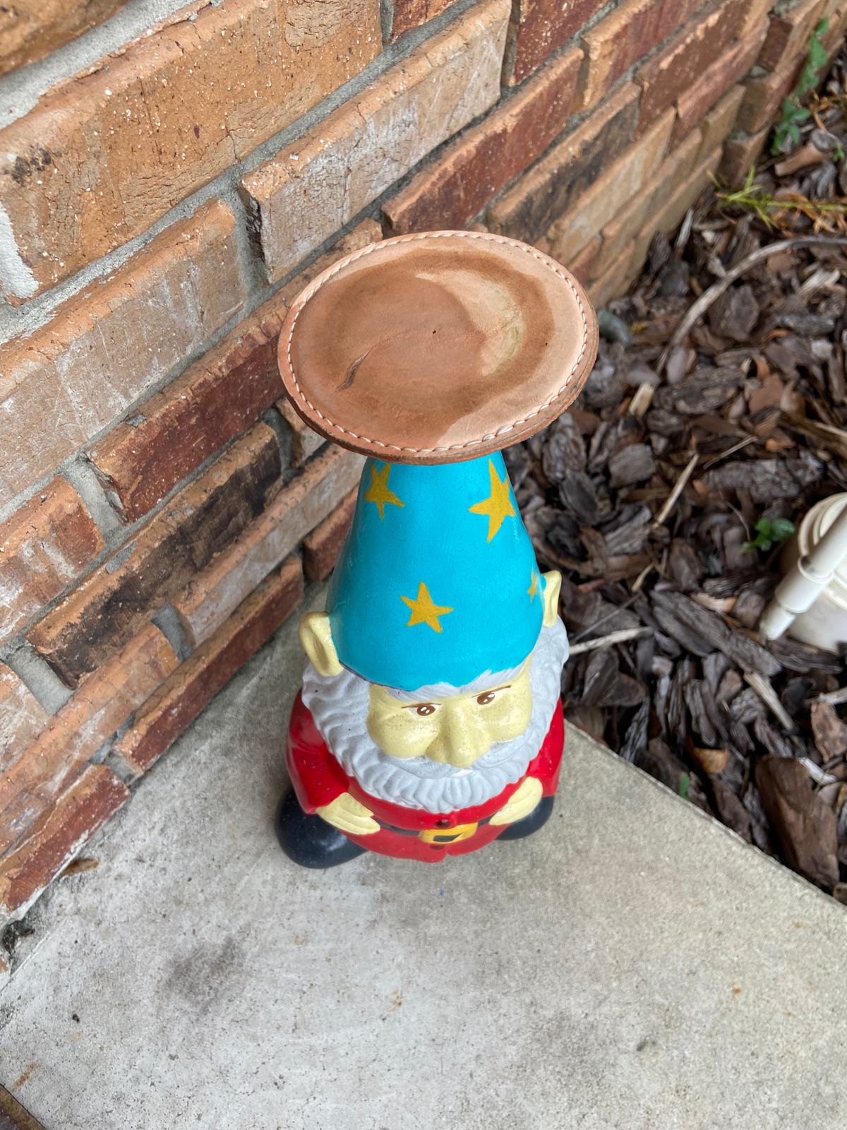 Photo by august_september on November 4, 2025 of the Self-Made Drink Coaster in tandy 3-4oz natural veg tan.