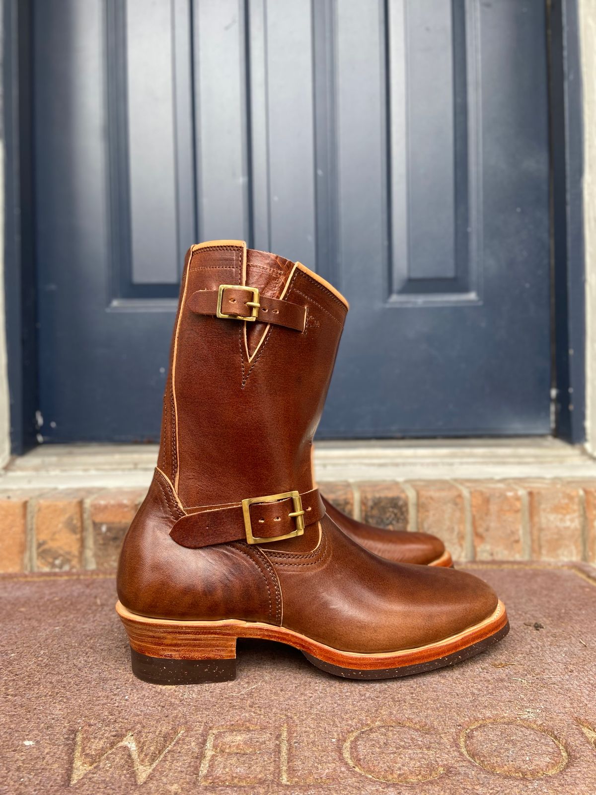 Photo by august_september on September 30, 2025 of the Briselblack The Keeper 'Type 3' Engineer Boot in Maryam Natural Horsebutt overdyed Brown.