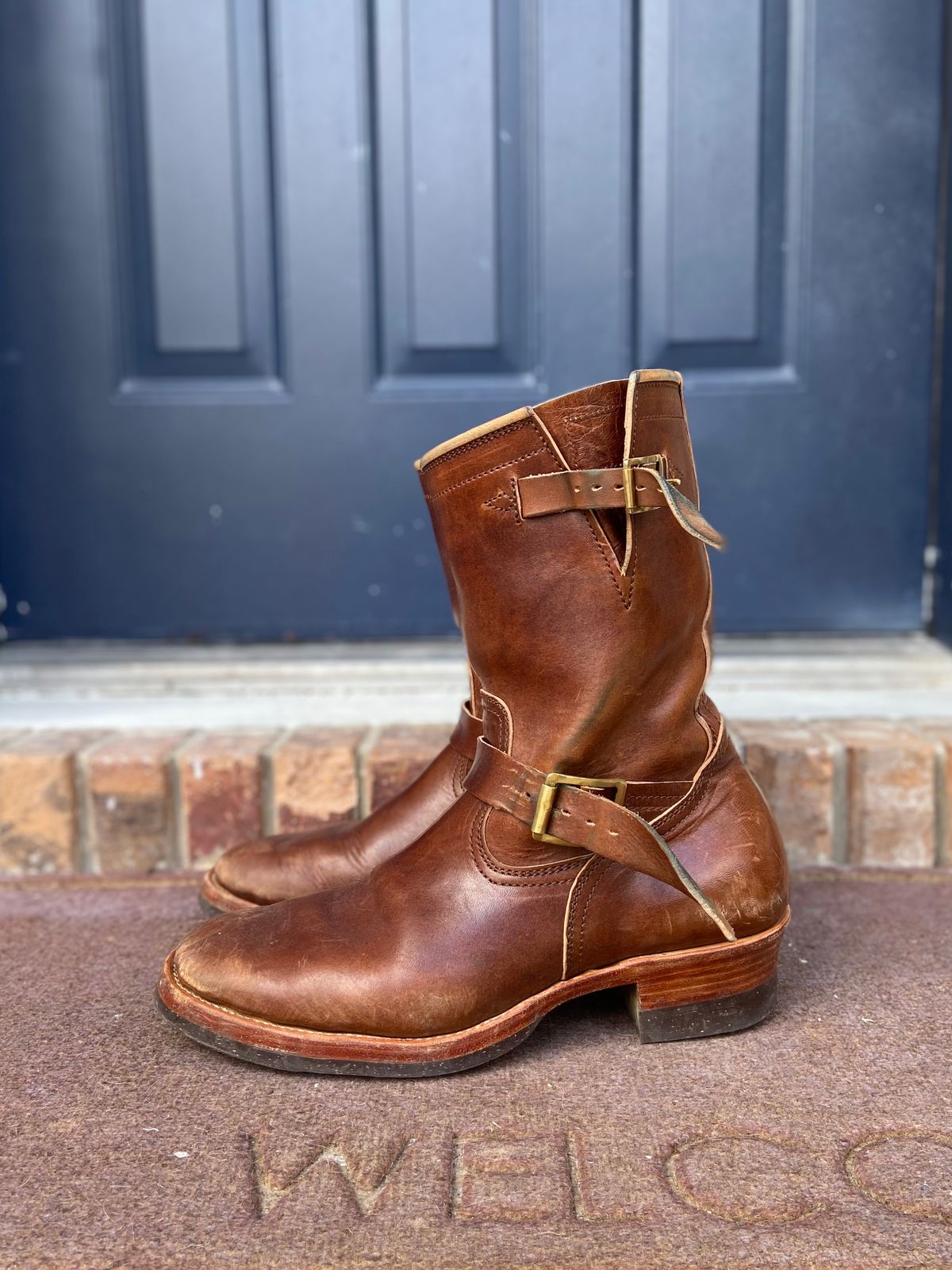 Photo by august_september on November 4, 2025 of the Briselblack The Keeper 'Type 3' Engineer Boot in Maryam Natural Horsebutt overdyed Brown.