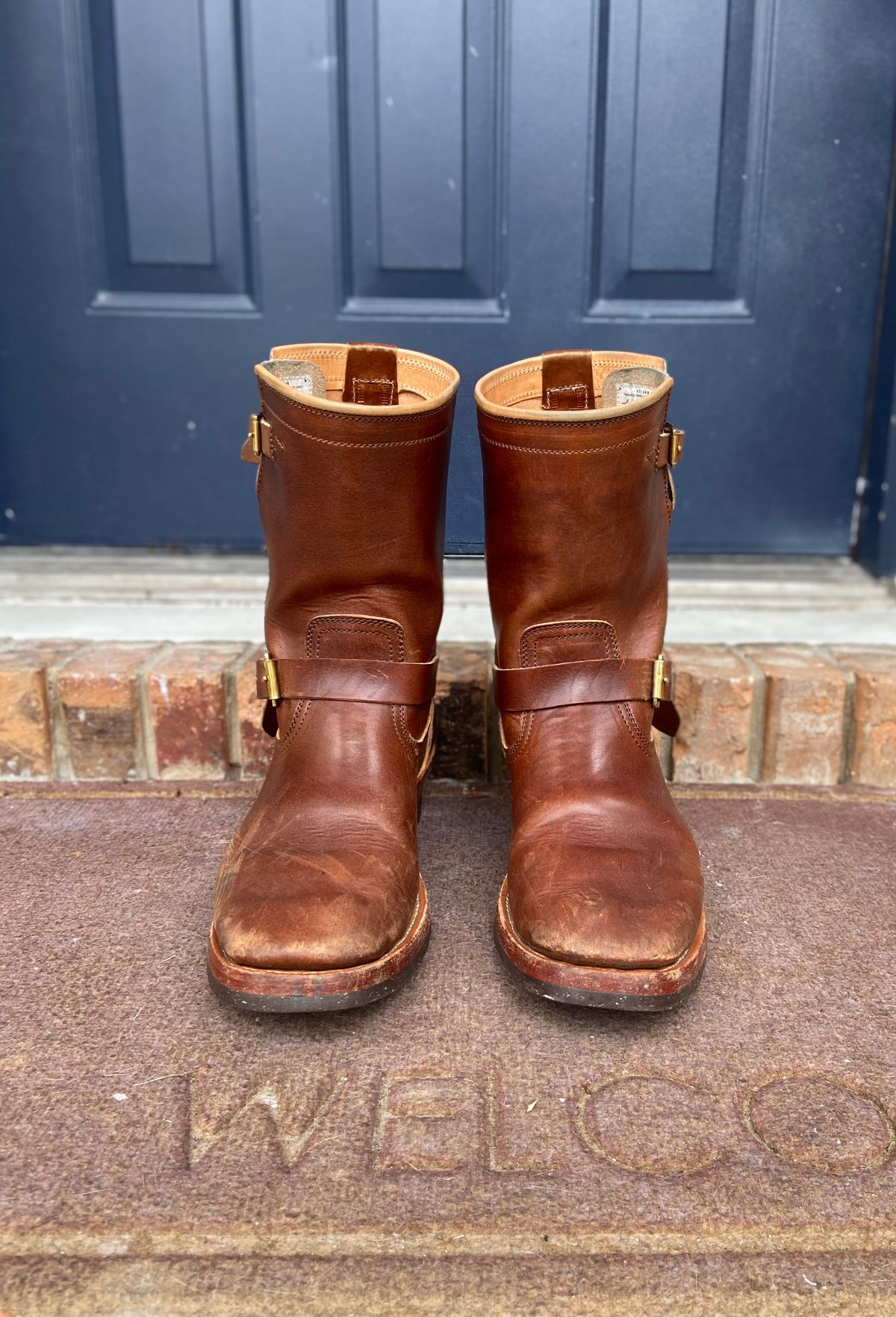 Photo by august_september on December 2, 2025 of the Briselblack The Keeper 'Type 3' Engineer Boot in Maryam Natural Horsebutt overdyed Brown.