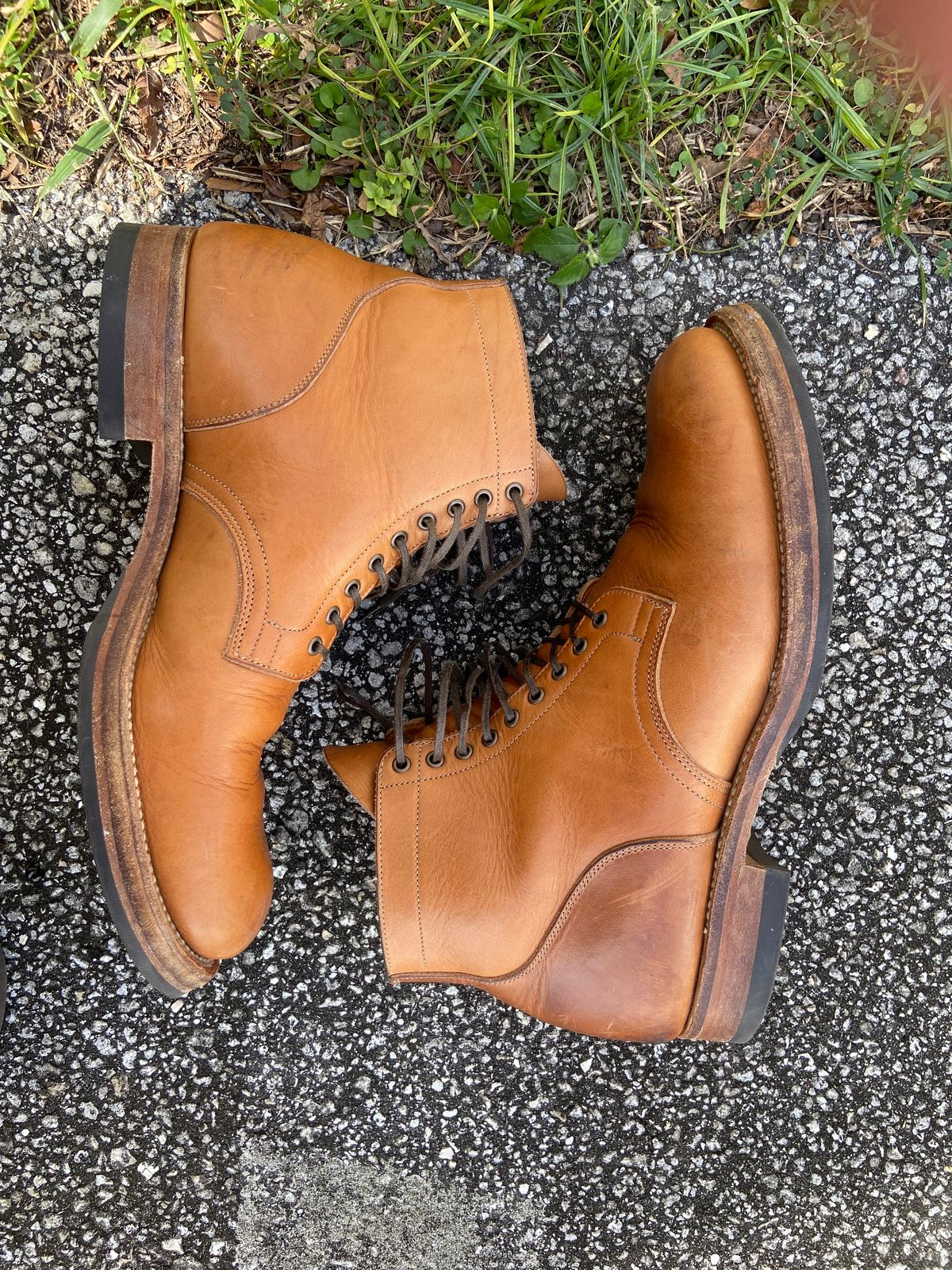 Photo by august_september on November 2, 2024 of the Viberg Service Boot in Raw Natural Wooly Chromexcel.