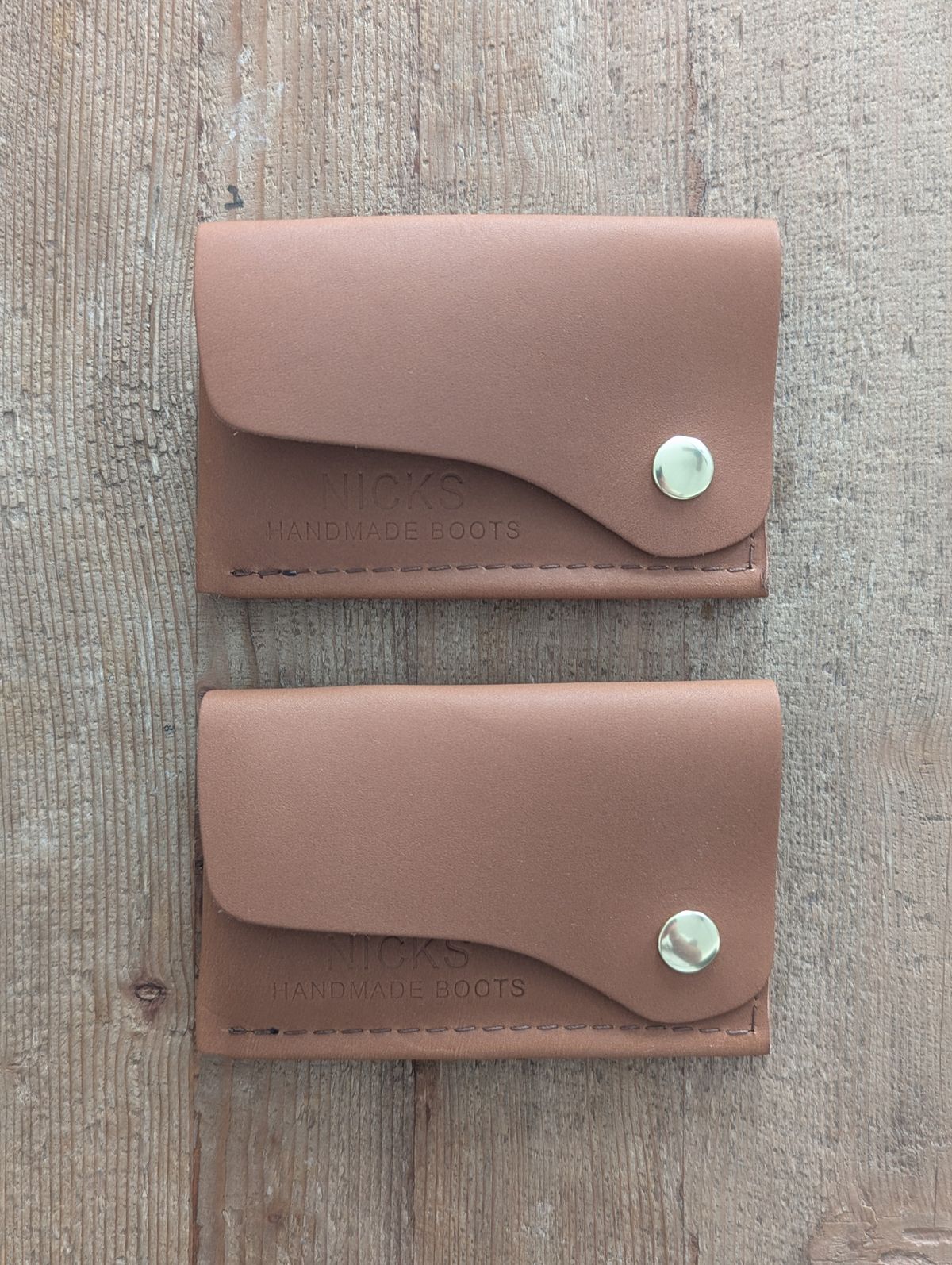 Photo by proof.in.whisky on May 3, 2025 of the Nicks Snap Wallet in Seidel 1964 Tan.