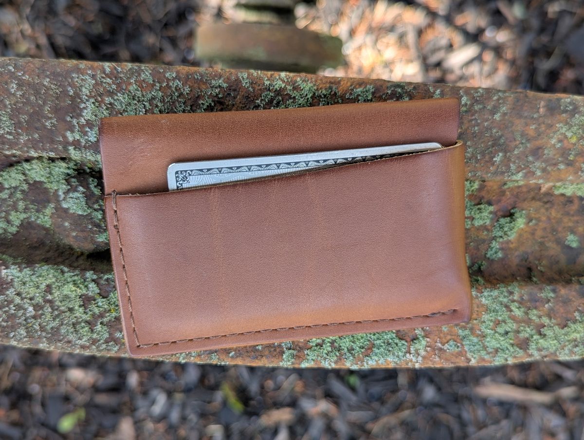 Photo by proof.in.whisky on September 27, 2025 of the Nicks Snap Wallet in Seidel 1964 Tan.