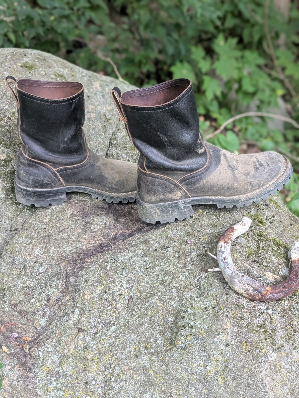 Photo by proof.in.whisky on July 27, 2025 of the Nicks Wellington in Horween Black Waxed Flesh.