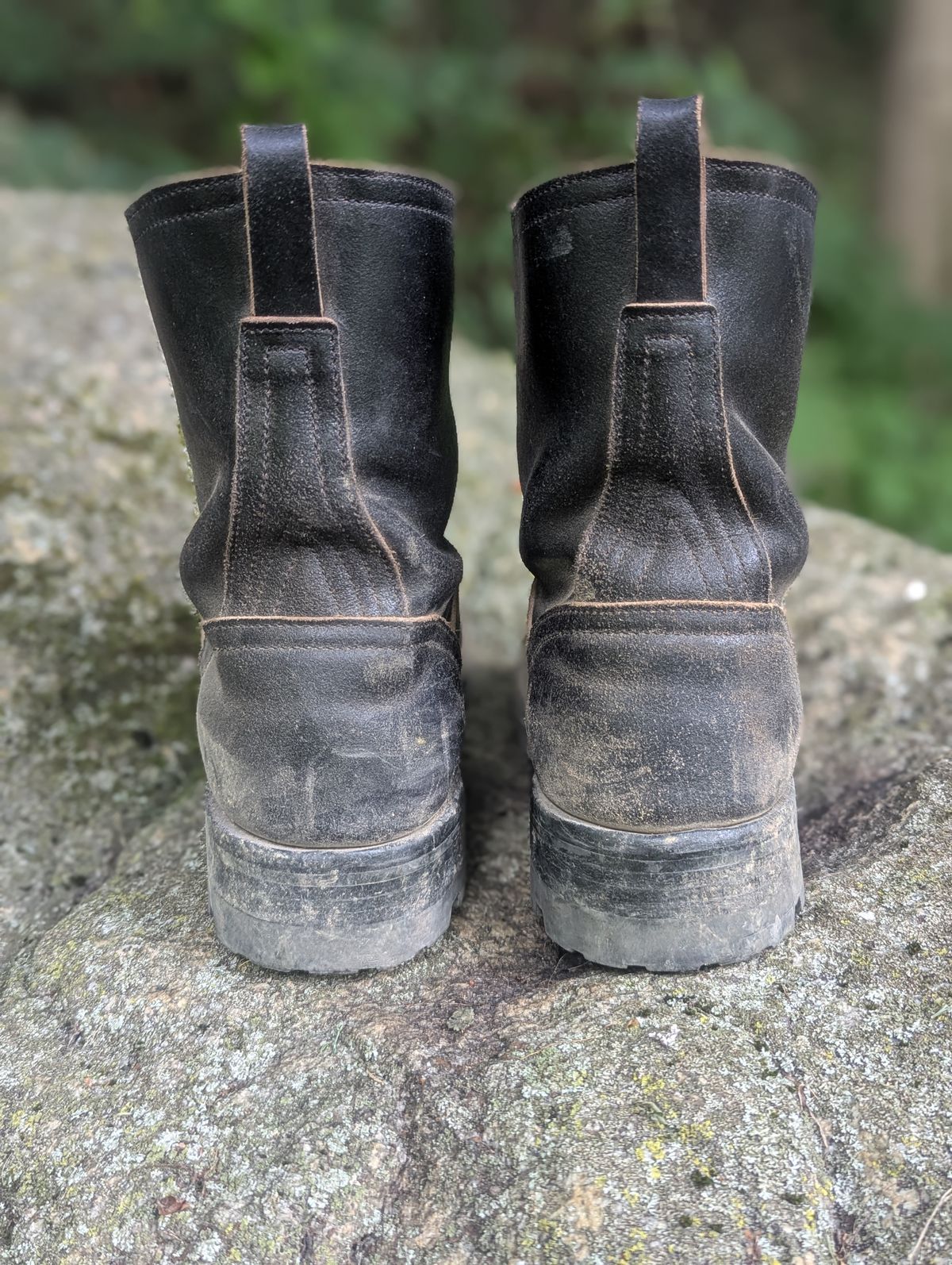 Photo by proof.in.whisky on July 27, 2025 of the Nicks Wellington in Horween Black Waxed Flesh.
