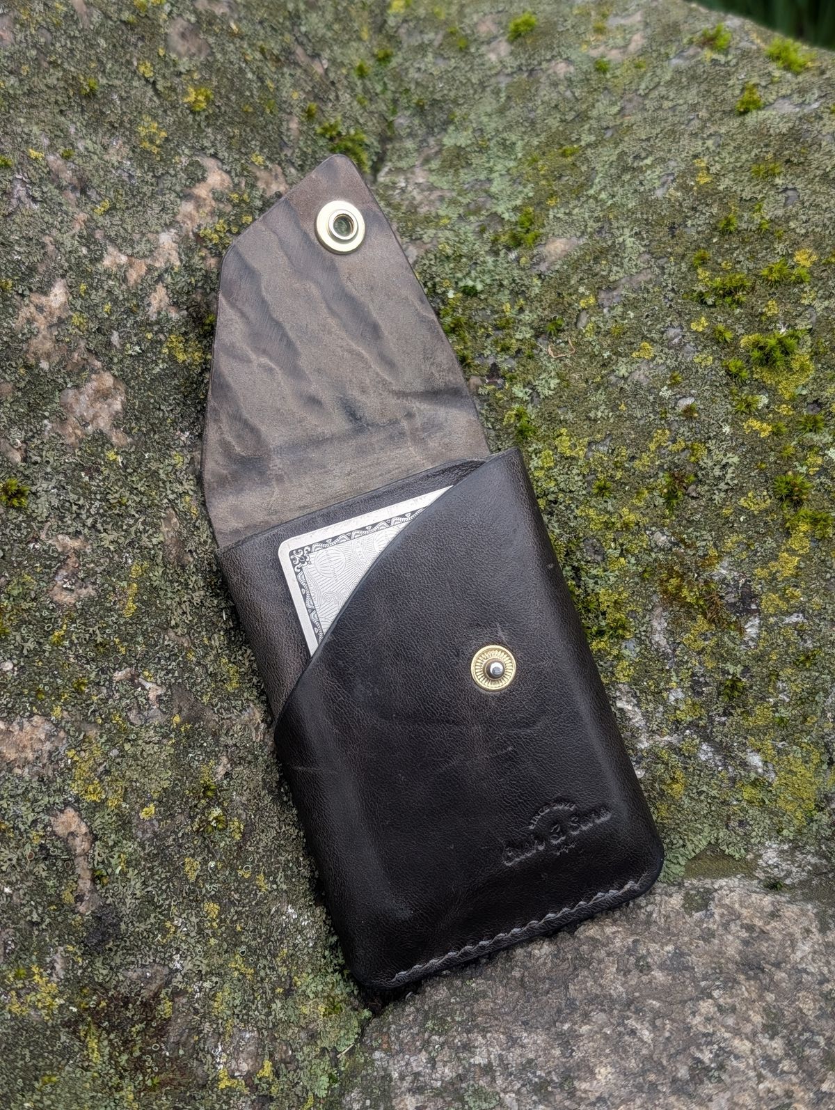 Photo by proof.in.whisky on April 3, 2026 of the Cash And Son Leather Goods River in Maryam Graphite TPR Horsebutt.