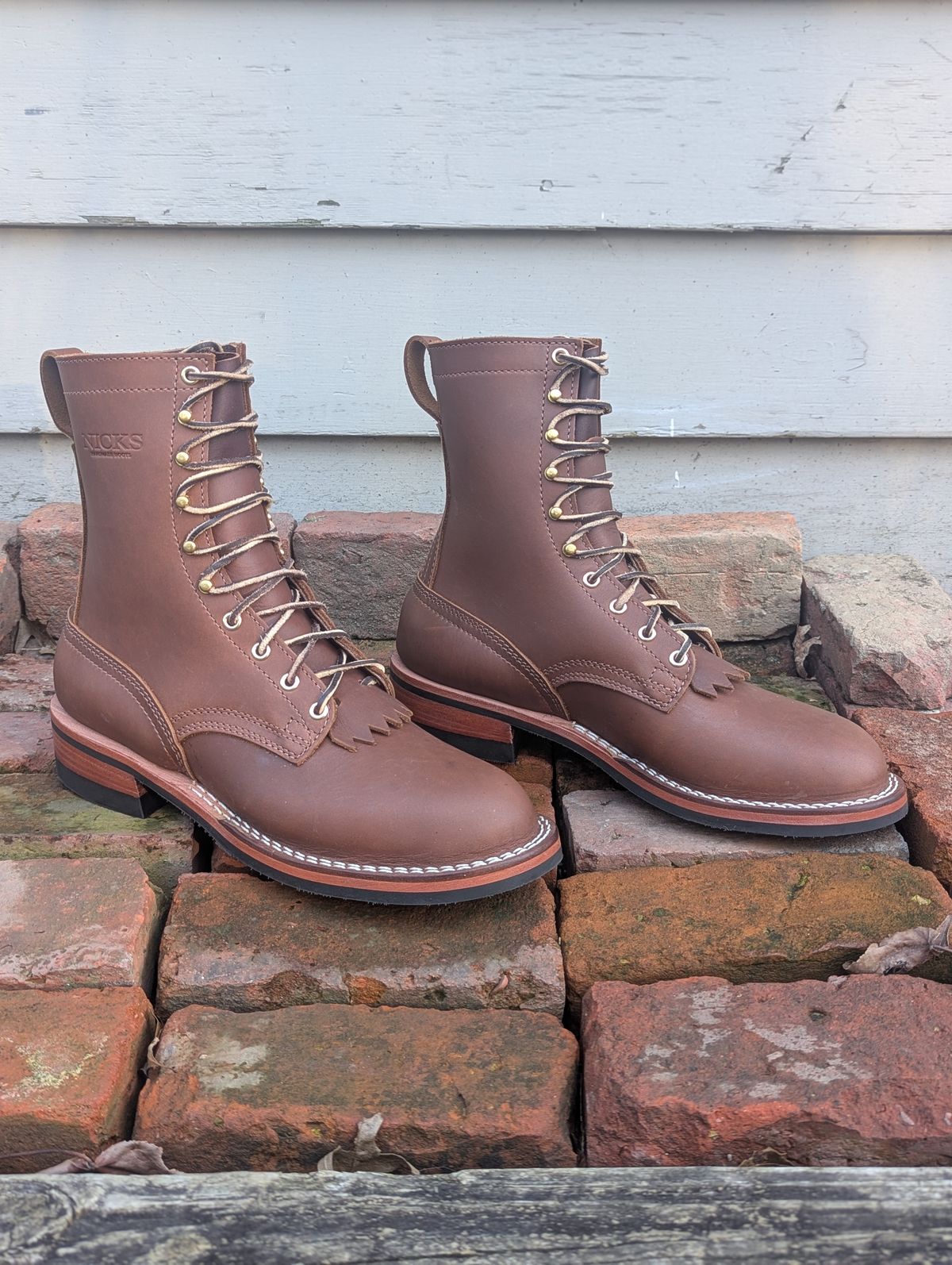 Photo by proof.in.whisky on March 21, 2025 of the Nicks Ranger in Seidel 1964 Brown.