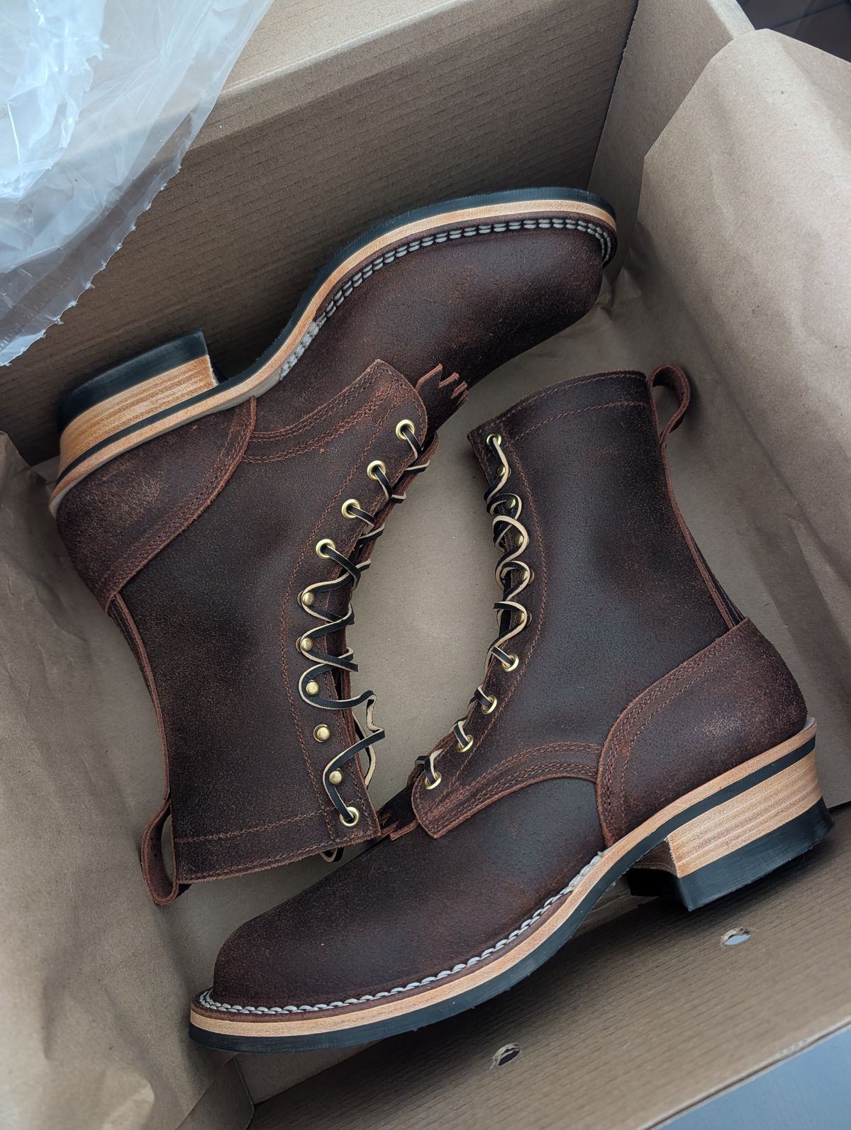 Photo by proof.in.whisky on February 25, 2026 of the Nicks Ranger in Nicks / Horween Dark Brown Waxy Admiral.