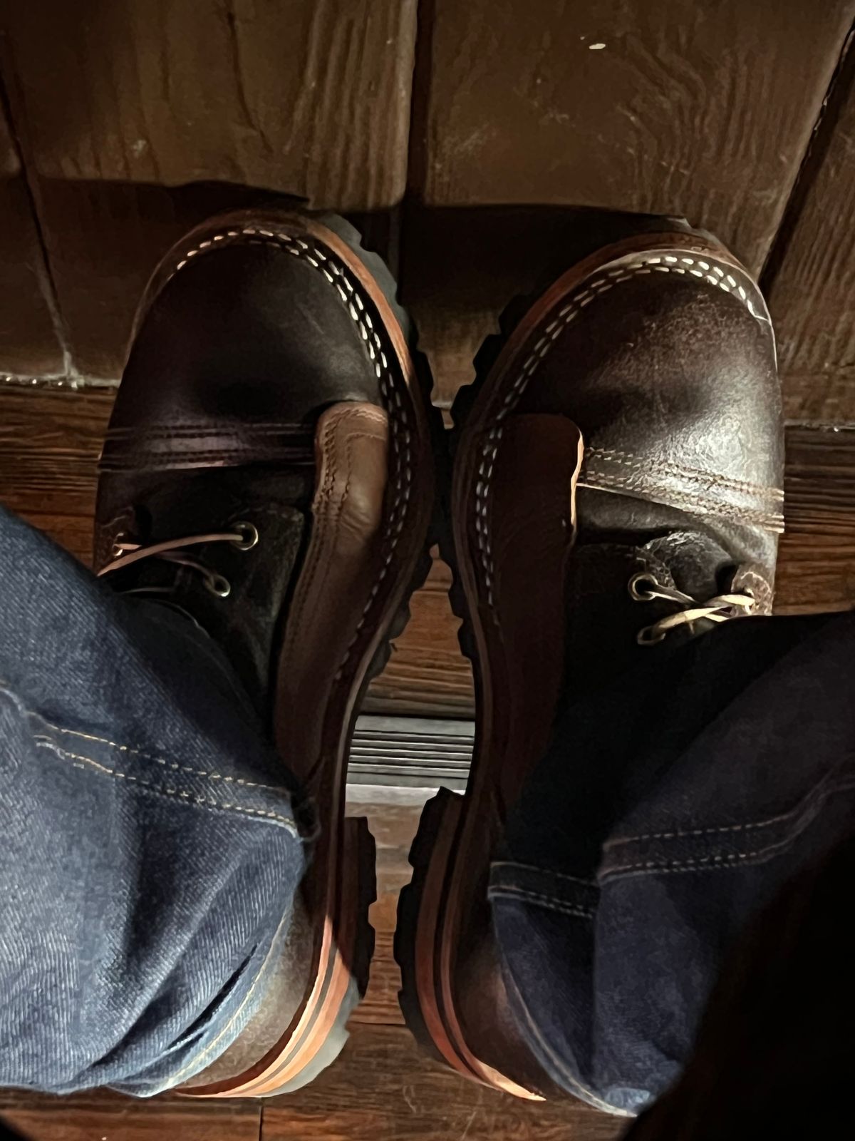 Photo by Eureka on October 15, 2025 of the Nicks x Rose Anvil ND1 in Horween Brown Waxed Flesh.