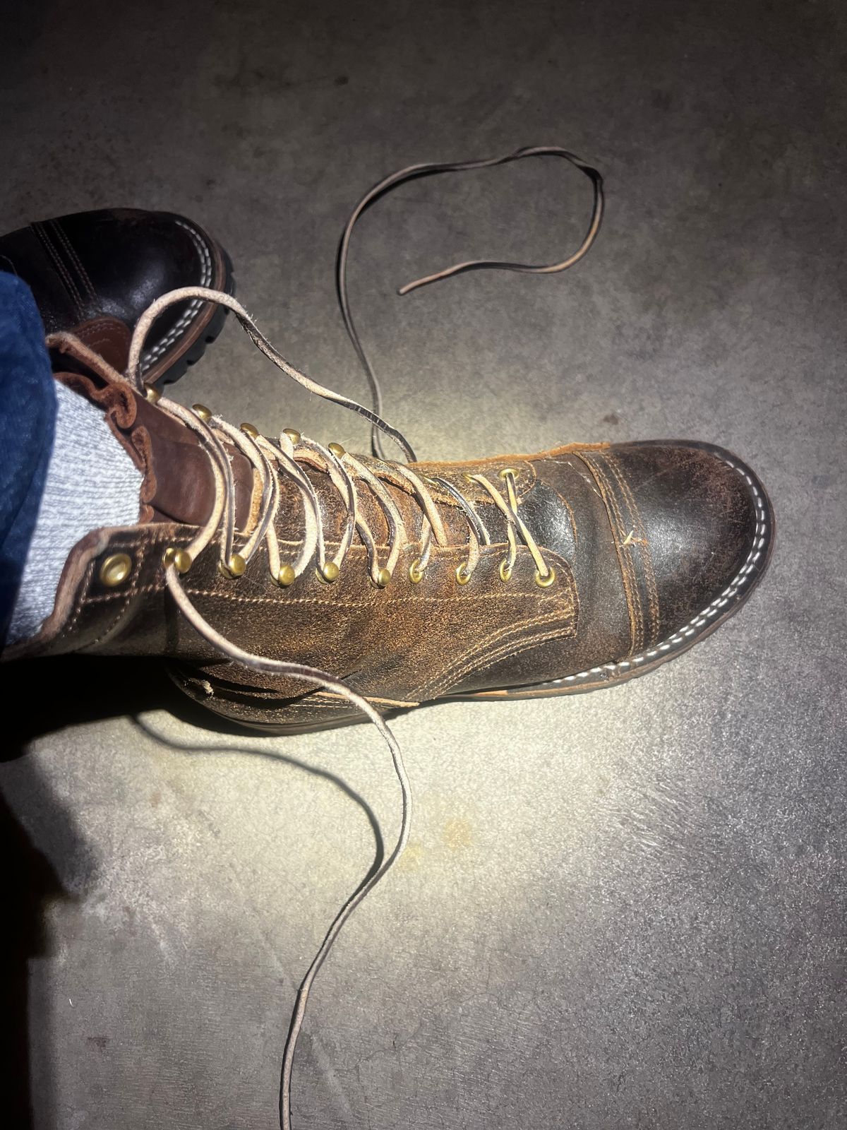 Photo by Eureka on November 27, 2025 of the Nicks x Rose Anvil ND1 in Horween Brown Waxed Flesh.