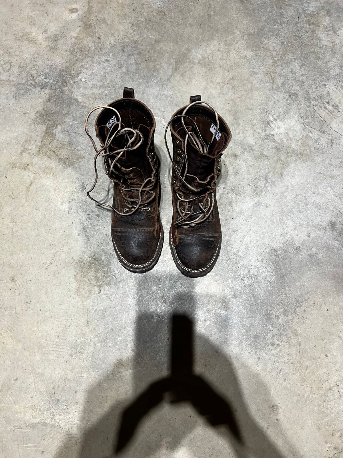 Photo by Eureka on April 5, 2026 of the Nicks x Rose Anvil ND1 in Horween Brown Waxed Flesh.