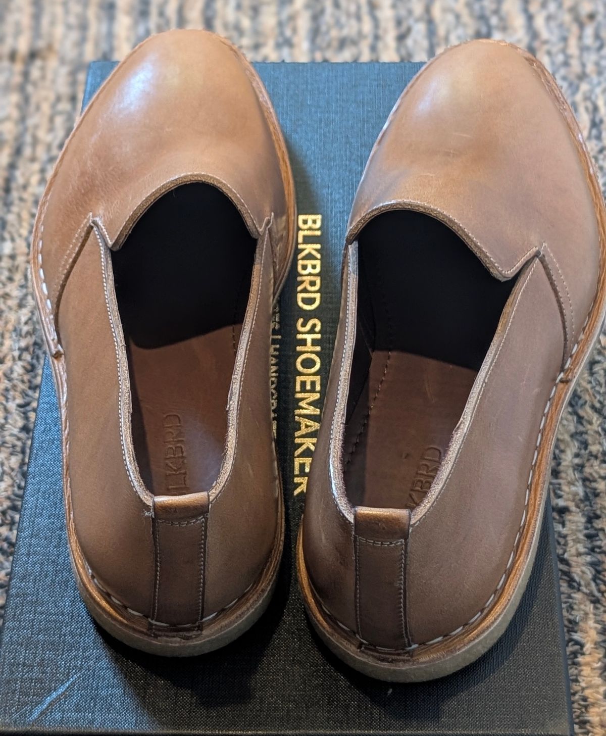 Photo by Yakkboot73 on July 28, 2025 of the Blkbrd Shoemaker Travers in Horween Natural Chromexcel.