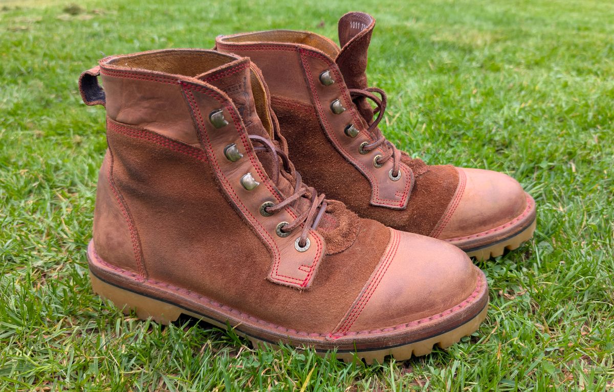 Photo by Yakkboot73 on October 11, 2025 of the Jim Green Numzaan Custom in Fudge Crazy Horse.