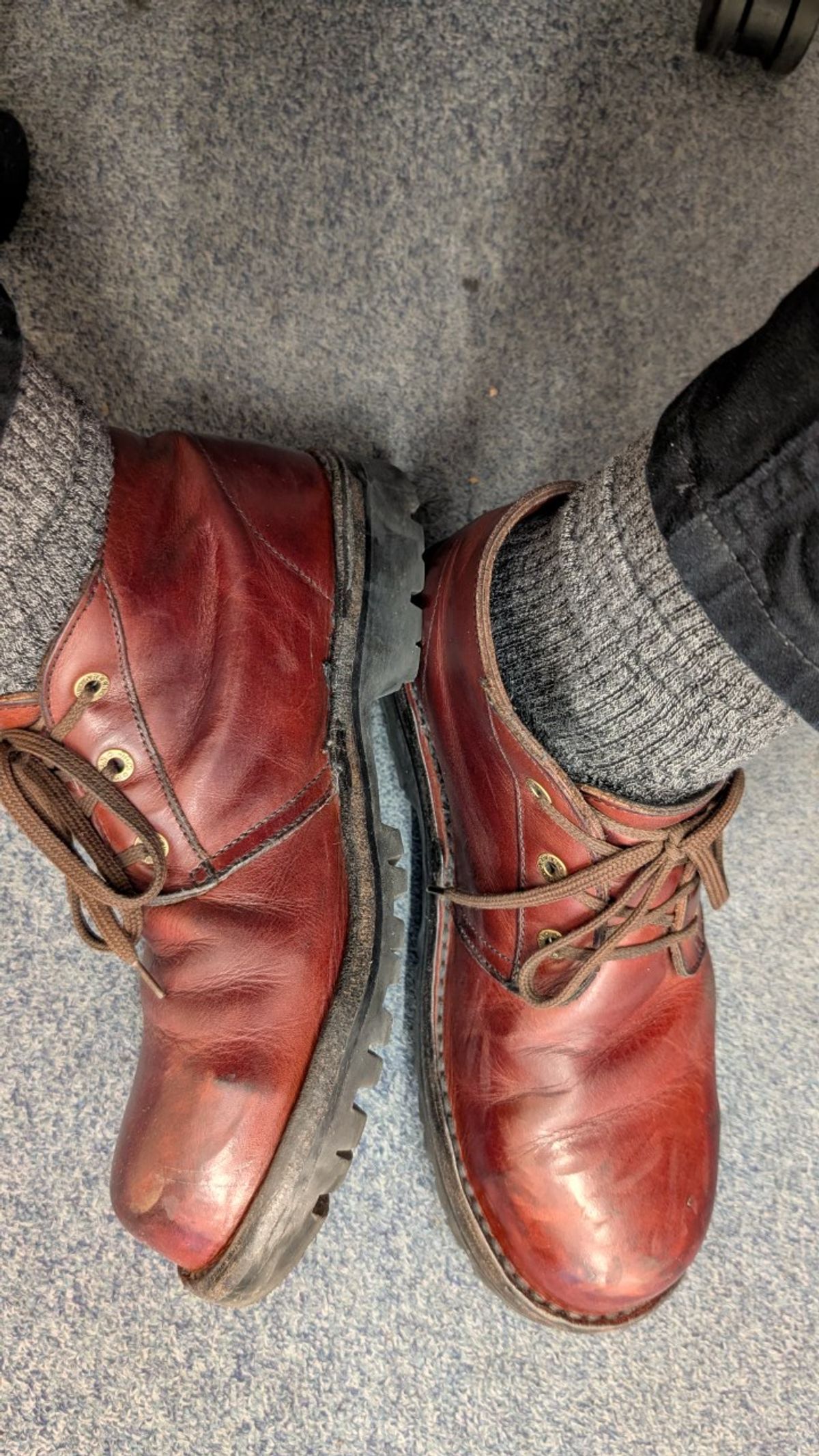 Photo by Yakkboot73 on October 6, 2025 of the Jim Green Custom Vellie Composite Toe Cap in Walnut Veg Tan.