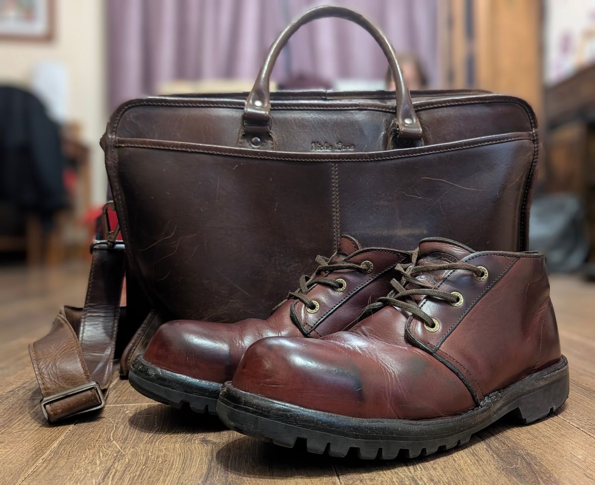 Photo by Yakkboot73 on November 19, 2025 of the Jim Green Custom Vellie Composite Toe Cap in Walnut Veg Tan.
