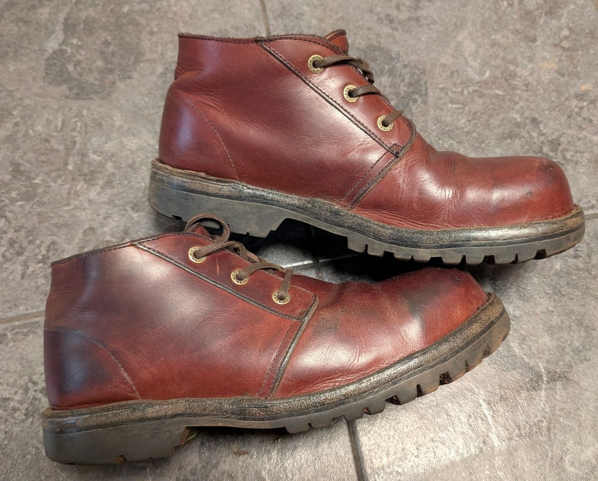 Photo by Yakkboot73 on December 15, 2025 of the Jim Green Custom Vellie Composite Toe Cap in Walnut Veg Tan.