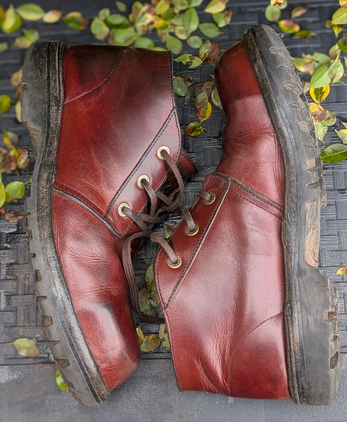 Photo by Yakkboot73 on March 1, 2026 of the Jim Green Custom Vellie Composite Toe Cap in Walnut Veg Tan.