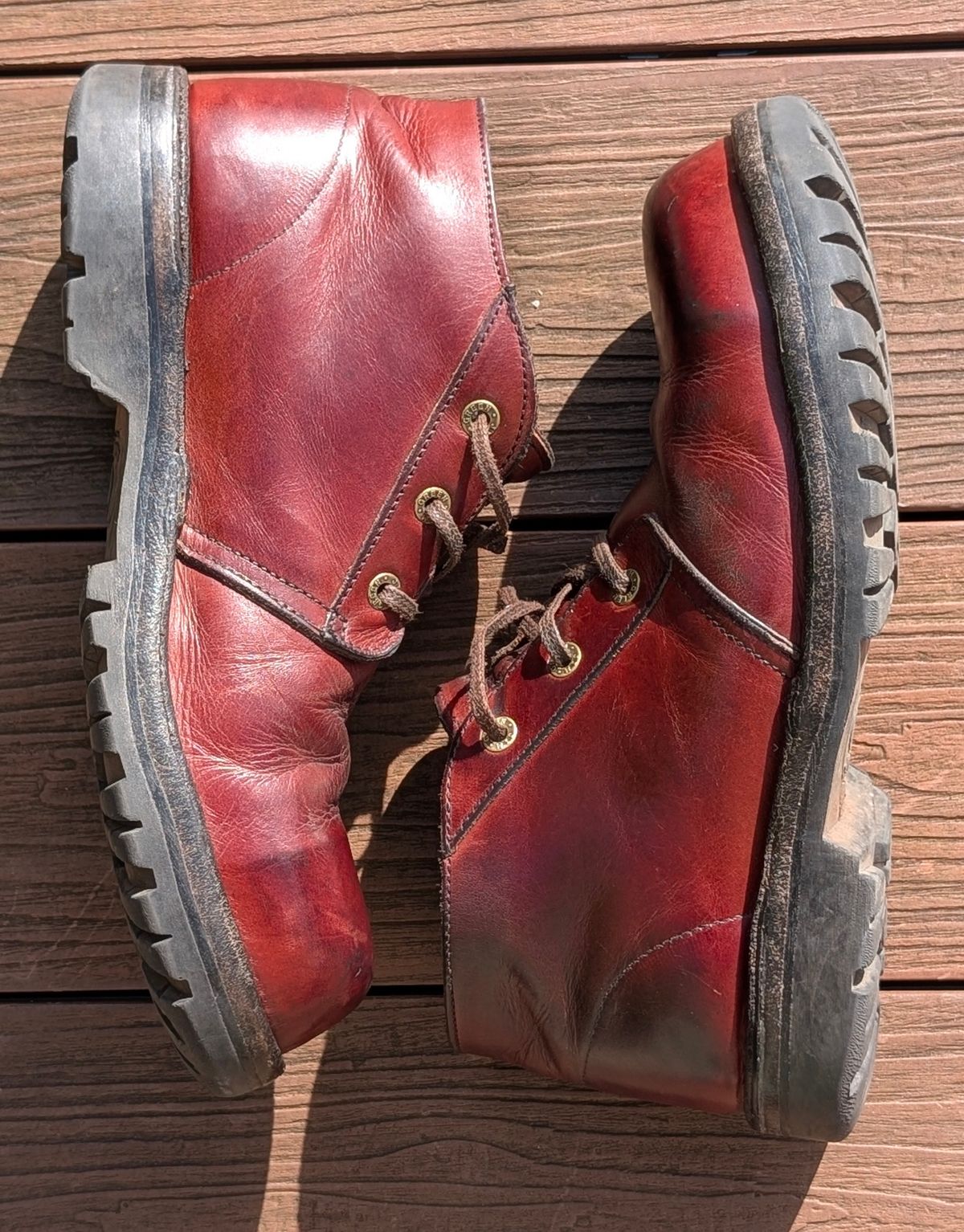 Photo by Yakkboot73 on April 5, 2026 of the Jim Green Custom Vellie Composite Toe Cap in Walnut Veg Tan.