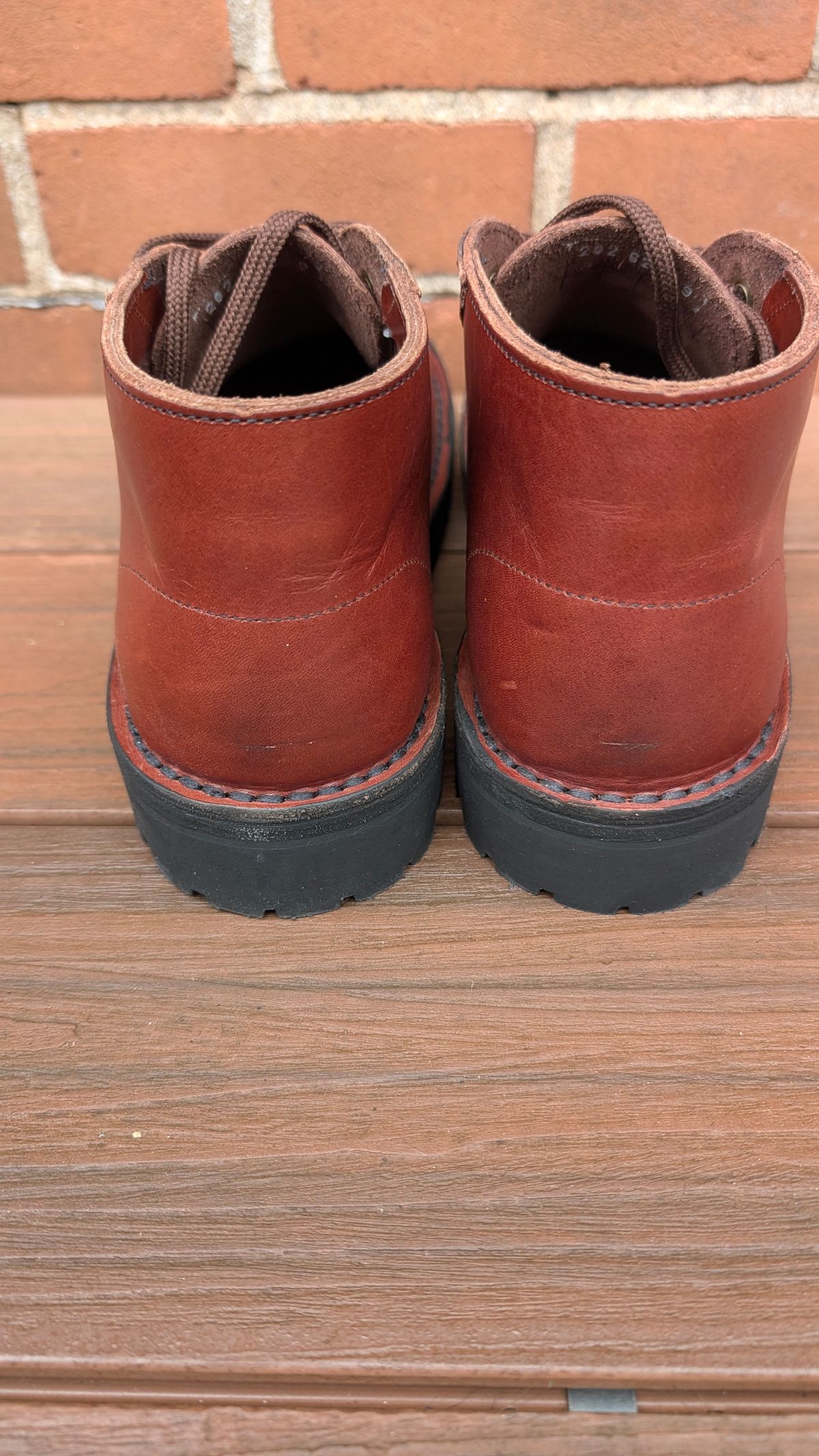 Photo by Yakkboot73 on March 27, 2025 of the Jim Green Custom Vellie Composite Toe Cap in Walnut Veg Tan.