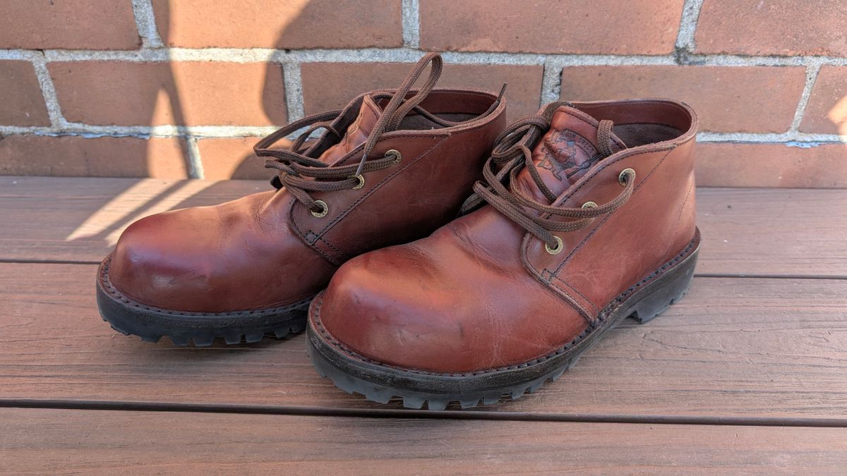 Photo by Yakkboot73 on April 1, 2025 of the Jim Green Custom Vellie Composite Toe Cap in Walnut Veg Tan.