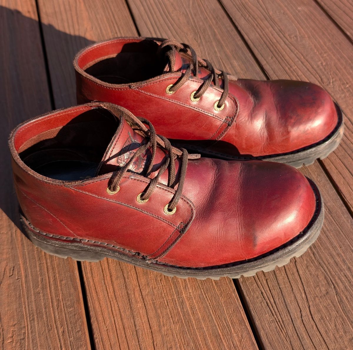 Photo by Yakkboot73 on April 30, 2025 of the Jim Green Custom Vellie Composite Toe Cap in Walnut Veg Tan.