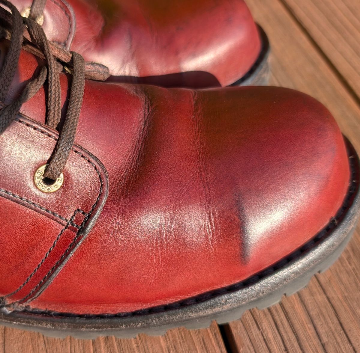 Photo by Yakkboot73 on May 6, 2025 of the Jim Green Custom Vellie Composite Toe Cap in Walnut Veg Tan.
