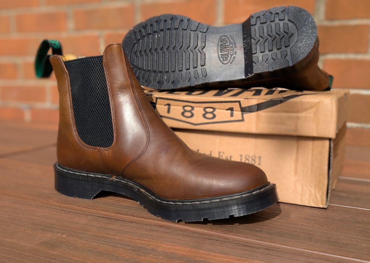 Photo by Yakkboot73 on September 29, 2025 of the Solovair Dealer Boot in Gaucho Crazy Horse Greasy Pull Up.