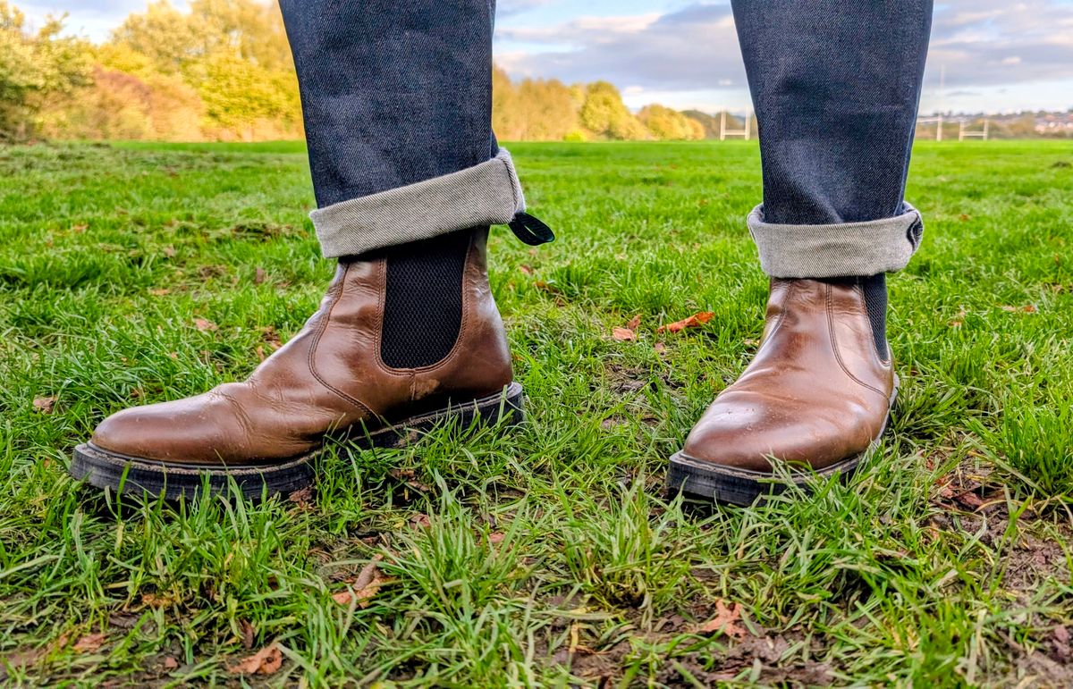 Photo by Yakkboot73 on October 21, 2025 of the Solovair Dealer Boot in Gaucho Crazy Horse Greasy Pull Up.