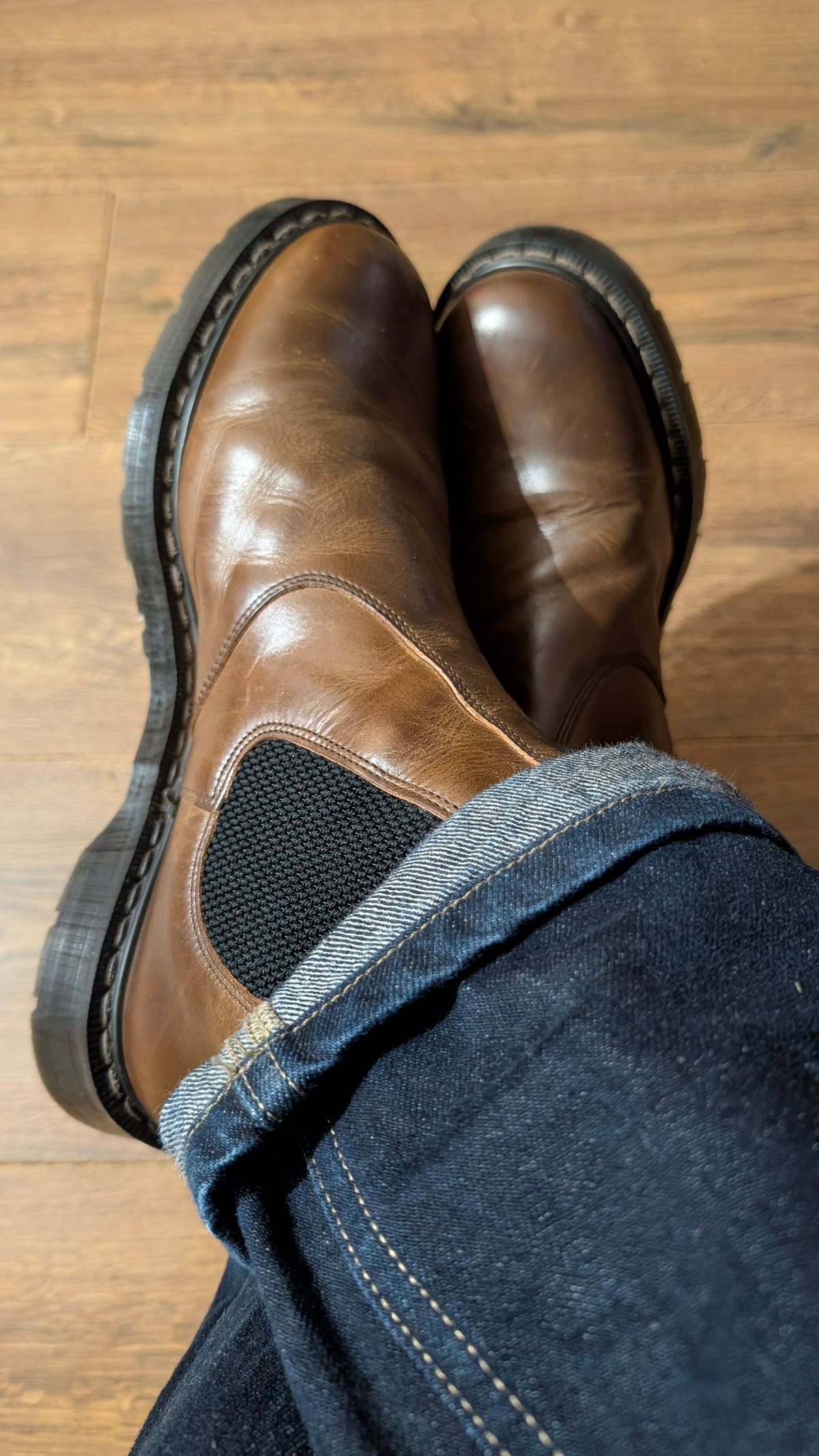 Photo by Yakkboot73 on November 8, 2025 of the Solovair Dealer Boot in Gaucho Crazy Horse Greasy Pull Up.