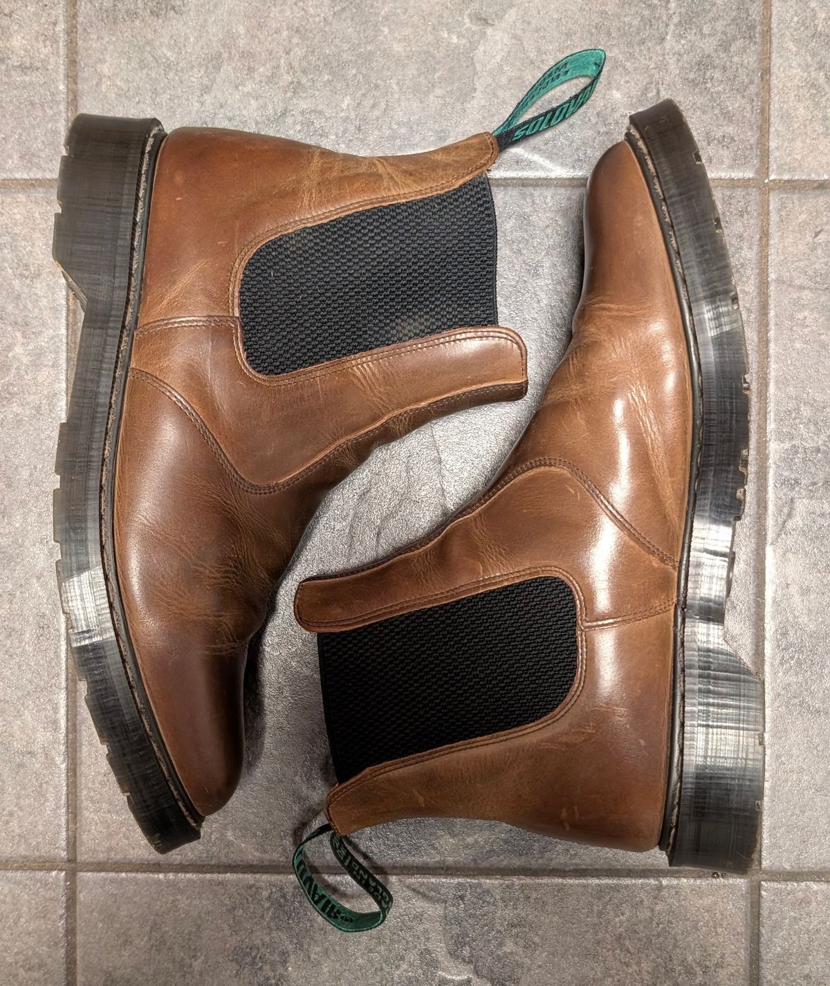 Photo by Yakkboot73 on December 3, 2025 of the Solovair Dealer Boot in Gaucho Crazy Horse Greasy Pull Up.