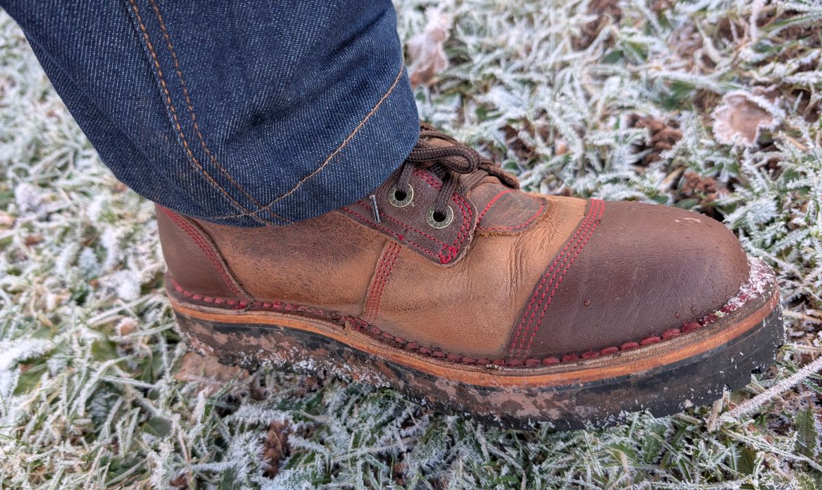 Photo by Yakkboot73 on January 4, 2026 of the Jim Green African Ranger in Bronco & African Buffalo Skin.