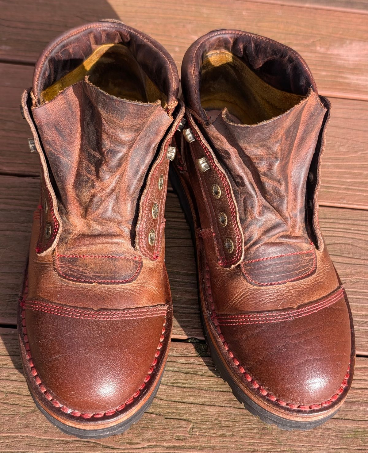 Photo by Yakkboot73 on February 14, 2026 of the Jim Green African Ranger in Bronco & African Buffalo Skin.