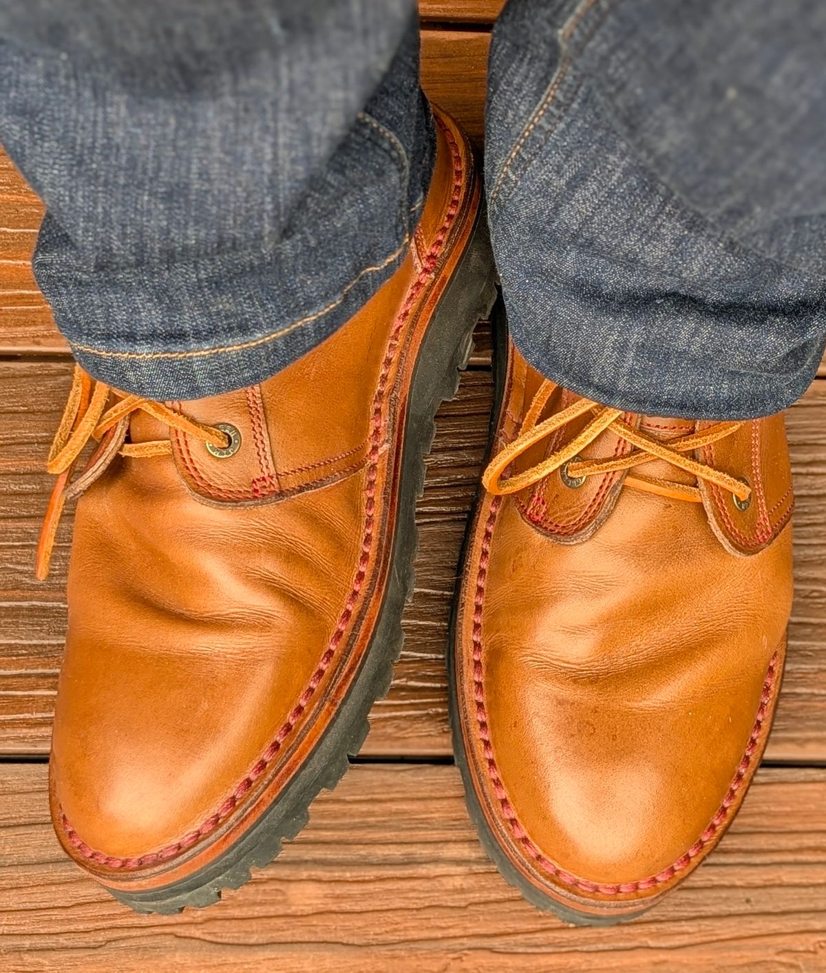 Photo by Yakkboot73 on June 7, 2025 of the Jim Green Turbo Vellie Custom in Natural Veg Tan.