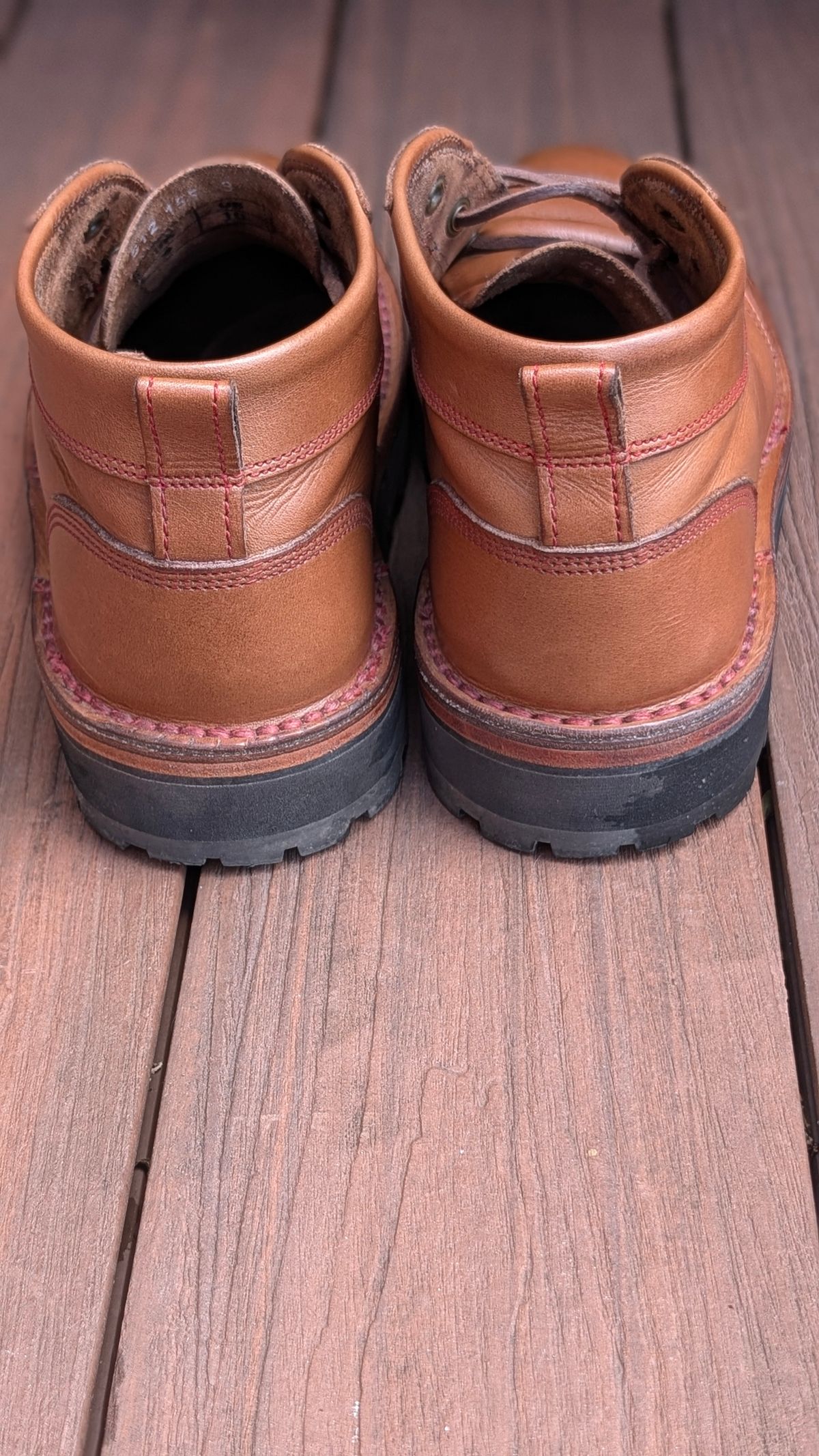 Photo by Yakkboot73 on July 6, 2025 of the Jim Green Turbo Vellie Custom in Natural Veg Tan.