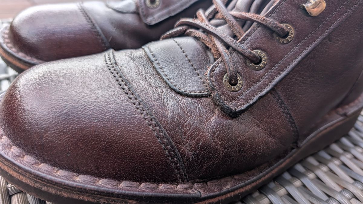 Photo by Yakkboot73 on March 29, 2025 of the Jim Green African Ranger in African Buffalo Skin.