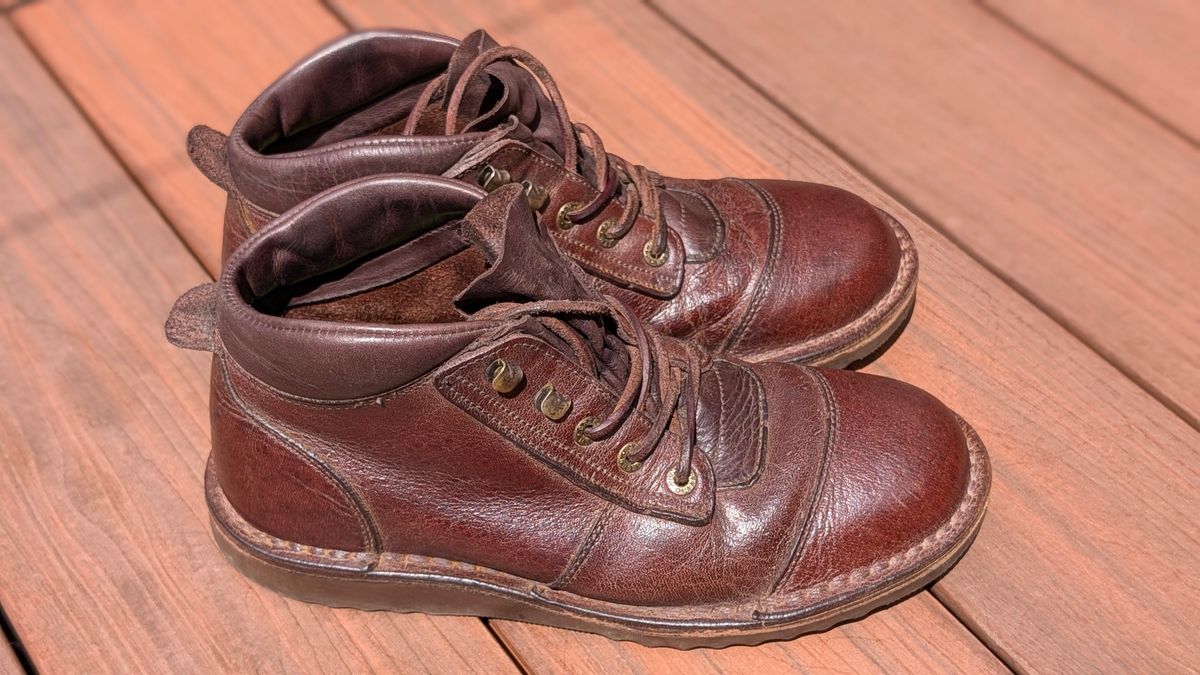 Photo by Yakkboot73 on May 25, 2025 of the Jim Green African Ranger in African Buffalo Skin.