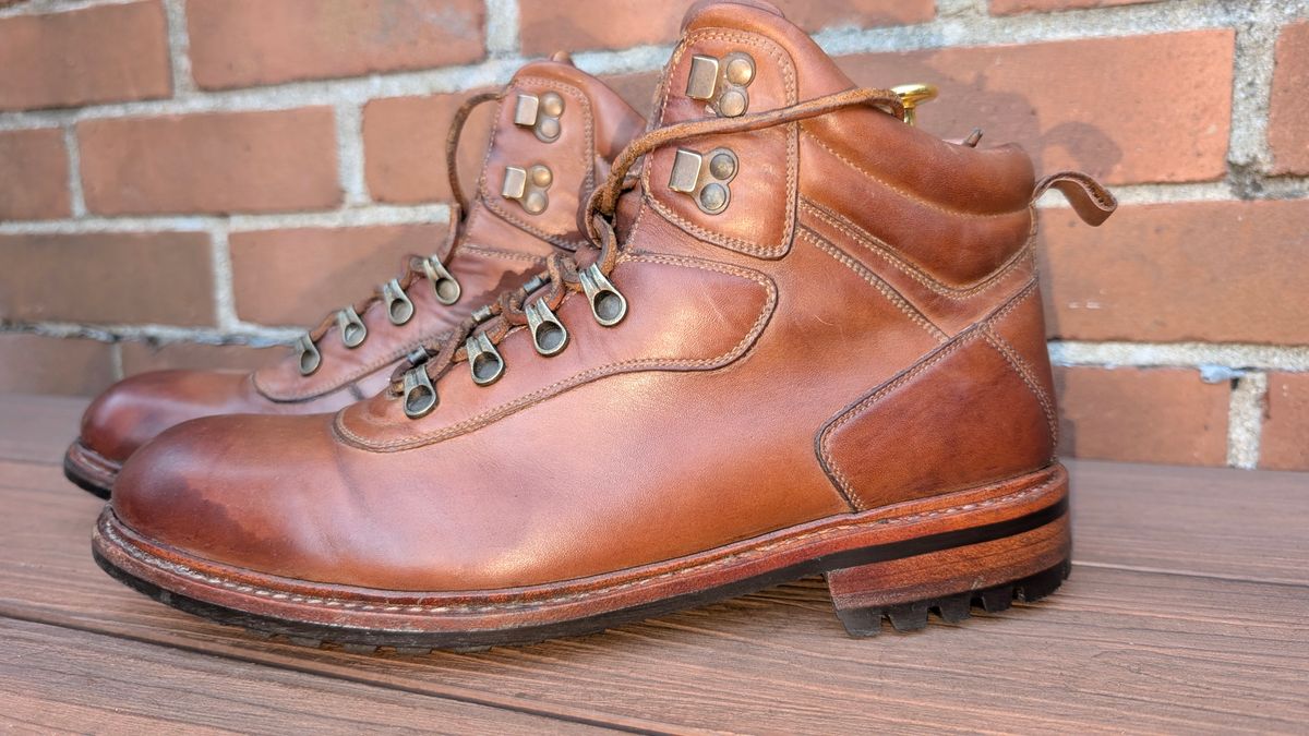 Photo by Yakkboot73 on September 8, 2025 of the Blkbrd Shoemaker Bulwark Trek Boot in Cognac.