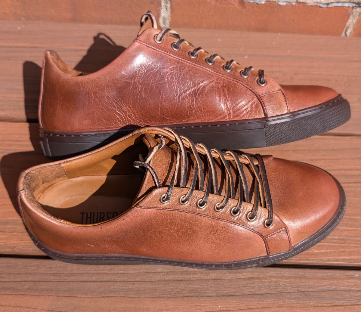 Photo by Yakkboot73 on April 13, 2025 of the Thursday Premier Low Top in Horween Natural Chromexcel.