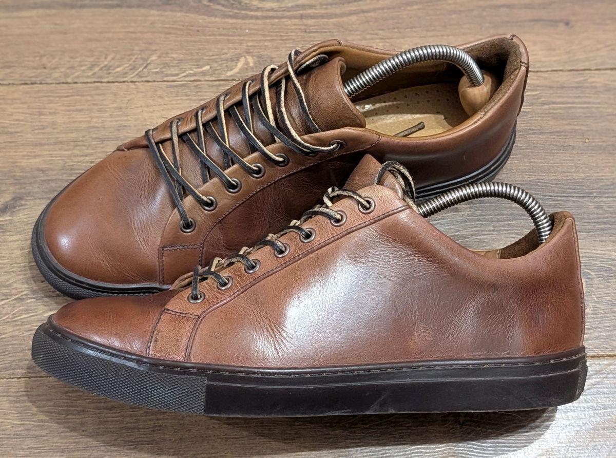Photo by Yakkboot73 on July 15, 2025 of the Thursday Premier Low Top in Horween Natural Chromexcel.