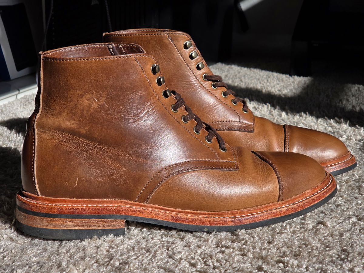 Photo by rsmb on October 19, 2025 of the Oak Street Bootmakers Lakeshore Boot in Horween Natural Chromexcel.