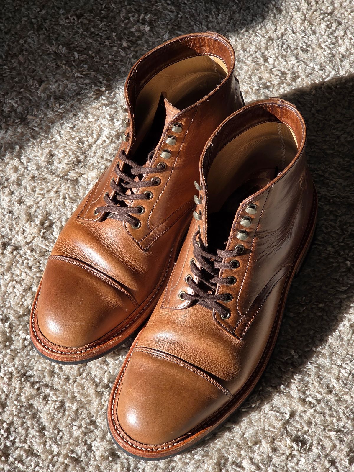 Photo by rsmb on October 19, 2025 of the Oak Street Bootmakers Lakeshore Boot in Horween Natural Chromexcel.