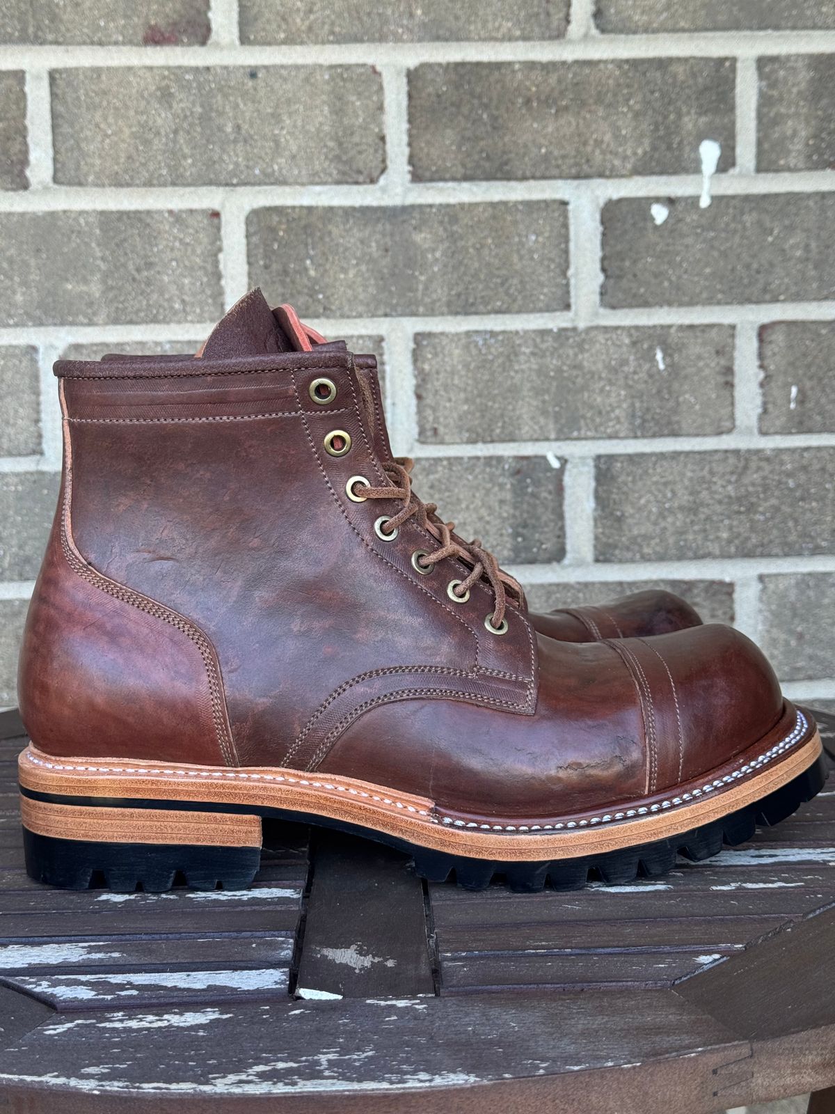Photo by stevenh969 on October 1, 2025 of the Prof Barnets Bulky Cap Toe Boots in Maryam Brown Horsebutt.