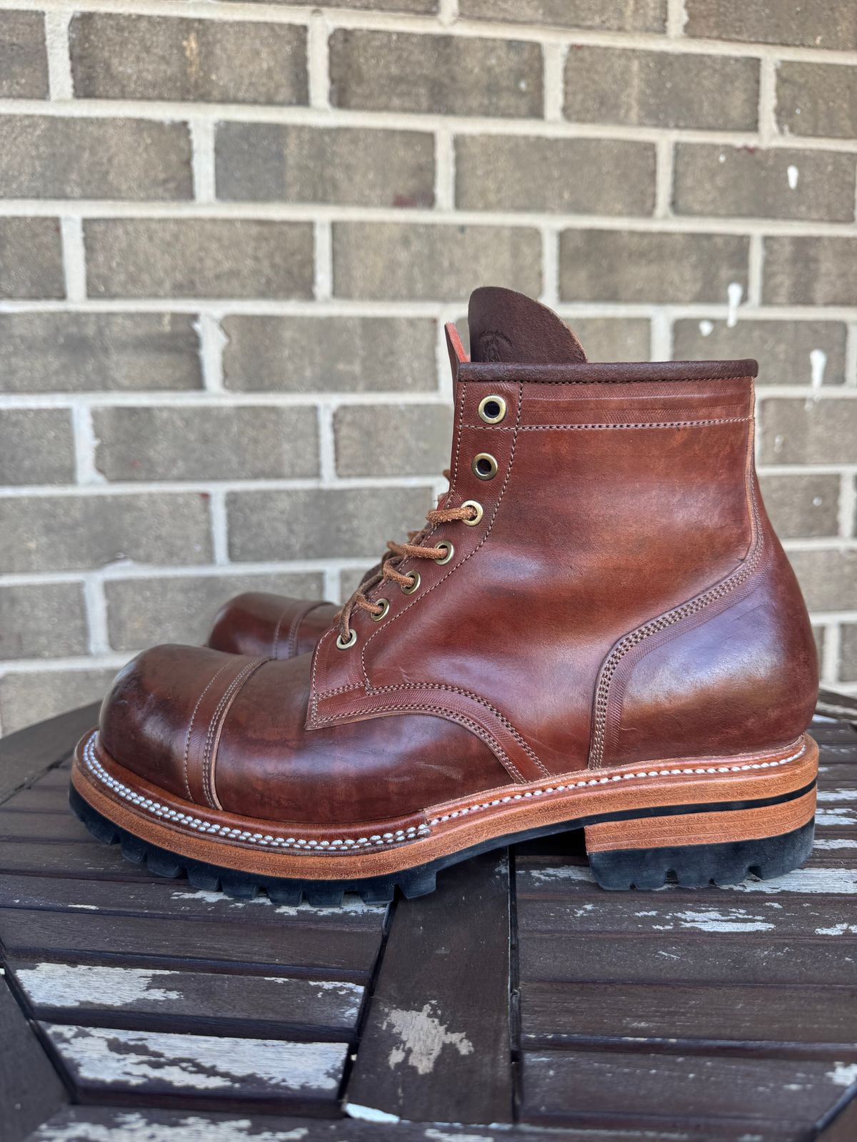 Photo by stevenh969 on November 1, 2025 of the Prof Barnets Bulky Cap Toe Boots in Maryam Brown Horsebutt.